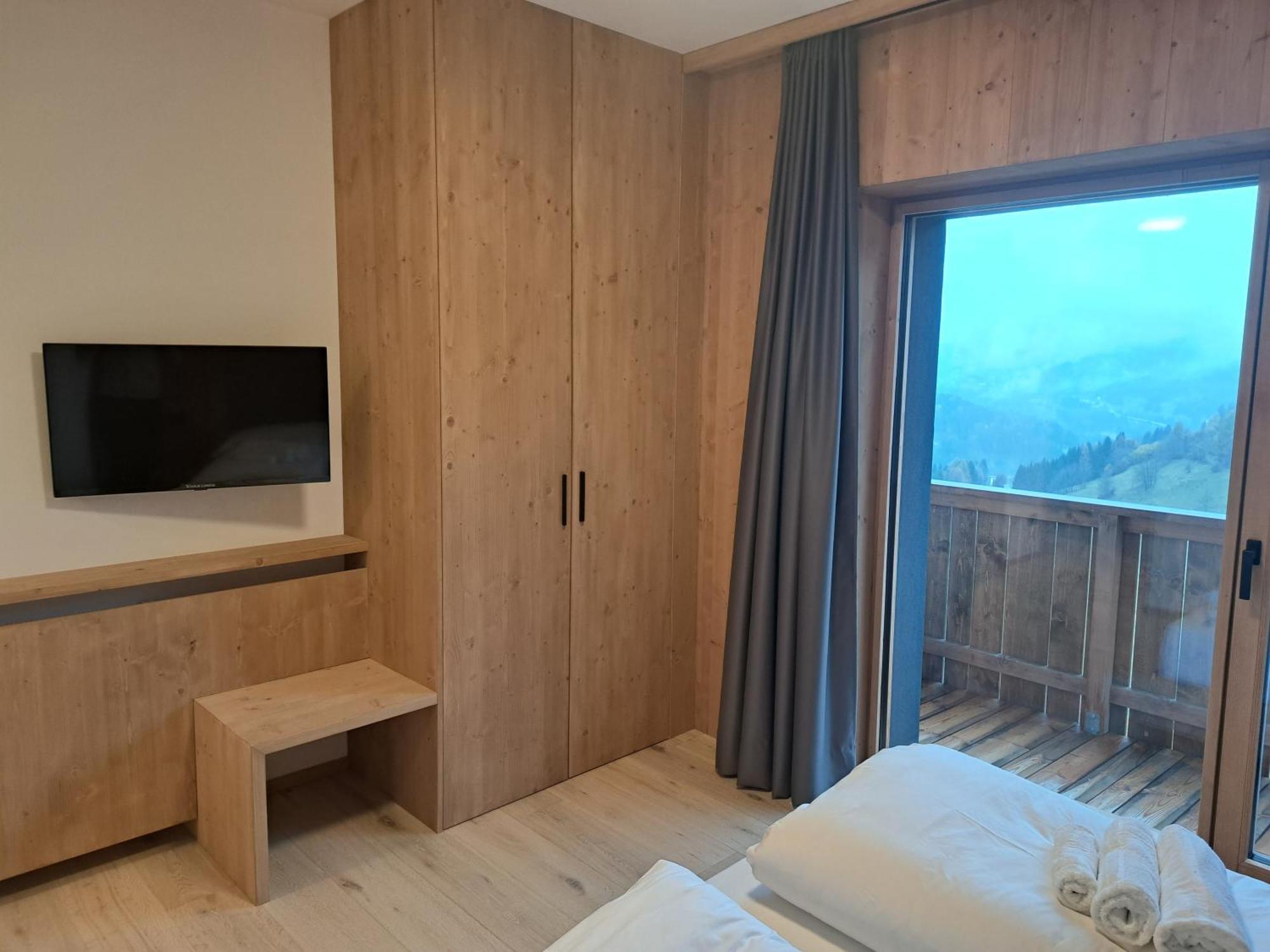 Ama Dolomiti Aparthotel Vigo di Cadore Luaran gambar